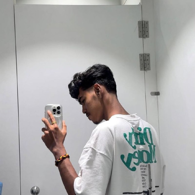 @raja_secret
